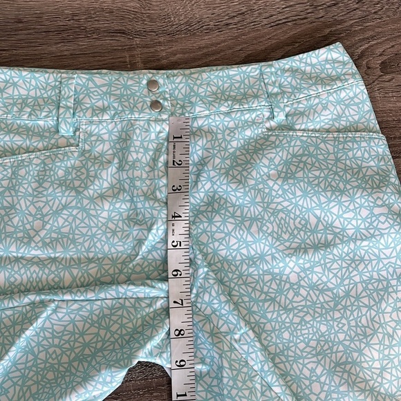 ⭐️ADIDAS, Athleticwear Shorts,Perfect Condition,Easy Snap Close,Quick-Dry,Size 4 - Picture 8 of 10